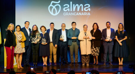 Coalición Canaria Gran Canaria reconoce la trayectoria de tres personalidades y tres colectivos grancanarios