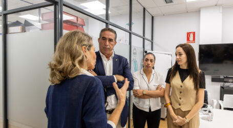 El programa ‘Contigo al empleo’ facilita la inclusión laboral de 29 personas con discapacidad en Canarias en 2024