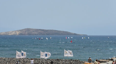 Ángel Granda y Mar de Arce conquistan la Copa de Canarias de Wingfoil y triunfan en El Burrero Wingfoil Open Festival