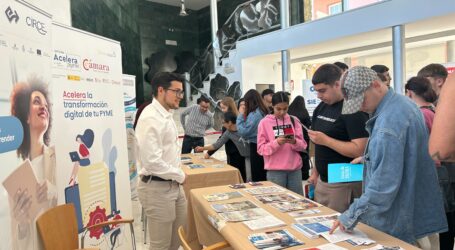 La Oficina Acelera Pyme impulsa la digitalización con más de 100 jornadas y 650 asesoramientos en Santa Cruz de Tenerife