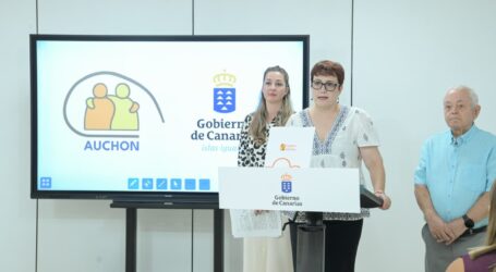 Canarias presenta el Programa Auchón, un modelo pionero de convivencia intergeneracional