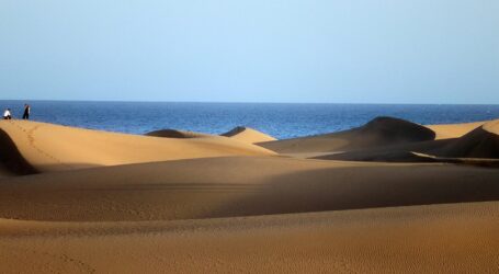 Calima y temperaturas de hasta 34 grados marcarán el inicio de noviembre en Canarias