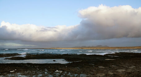 El sur de Gran Canaria encara un viernes marcado por lluvias, nubes y viento moderado