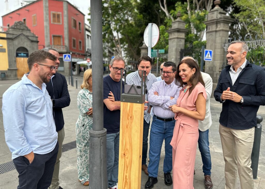 Turismo inaugura en el casco histórico de Arucas el primer punto selfie de la ‘Ruta Fotográfica de Canarias’