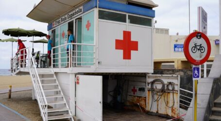 Los socorristas de San Bartolomé de Tirajana denuncian que su situación laboral sigue sin cambios en 2025