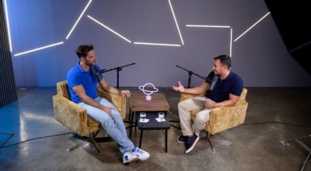 Javier Santaolalla inaugura el podcast ‘Islas Responsables’ para visibilizar el talento en Canarias