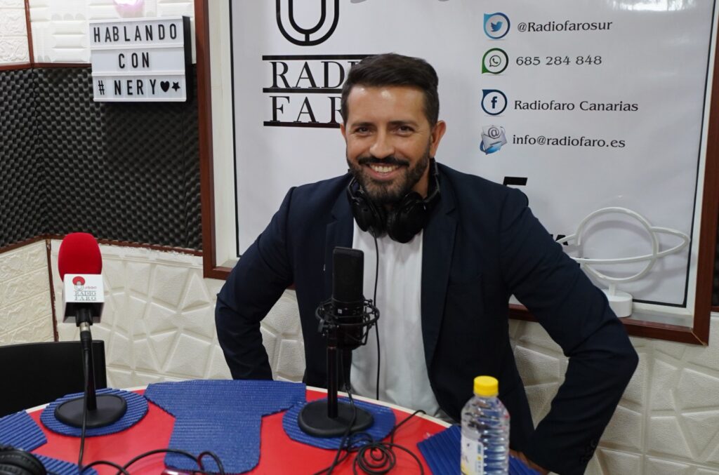 Jonathan Domínguez defiende la estrategia “Islas Iguales” en Radio Faro, La Radio Canaria de Verdad