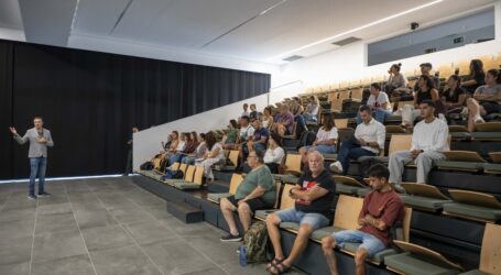 Mogán forma a profesionales para aplicar el nuevo protocolo de protección de menores en el deporte