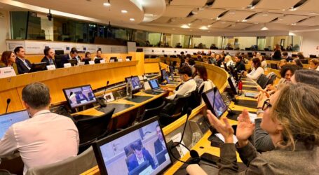 Canarias exige a la UE respuestas firmes ante la crisis migratoria y alerta del auge de narrativas xenófobas