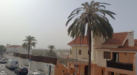 Aviso por viento, calima y oleaje en el sur de Gran Canaria: así será el tiempo este fin de semana en Maspalomas y el sureste