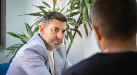 Marichal advierte que ni asumiendo seis trabajadores es viable municipalizar la publicidad en San Bartolomé de Tirajana