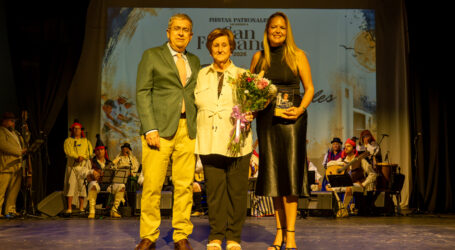 Paula Rodríguez inaugura las Fiestas de San Fernando 2026 con un pregón cargado de memoria, raíces y amor por Maspalomas