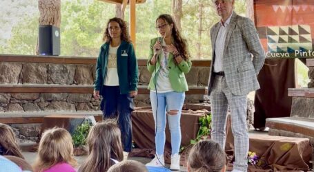 Escolares de Gran Canaria celebran el Día Mundial del Medioambiente con teatro en el Jardín Botánico