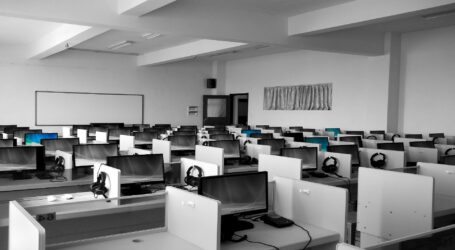 La Inteligencia Artificial irrumpe en las aulas canarias: más del 93% del alumnado afirma usarla en el ámbito escolar