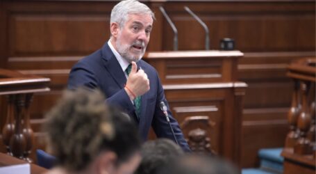 Clavijo pide unidación de los servicios públicos en Canarias