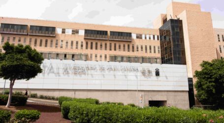 El Hospital Doctor Negrín forma a 1.234 alumnos en prácticas durante 2025