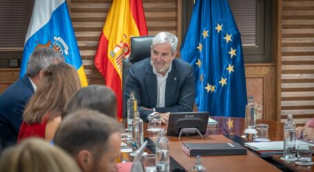 Canarias activa 3,6 millones para compensar el sobrecoste de combustibles de la industria