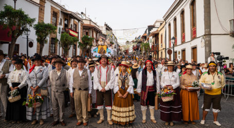 San Bartolomé de Tirajana ofrece transporte gratuito para la Romería del Pino en Teror