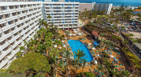 Canarias suma 7,2 millones de noches de hotel en agosto
