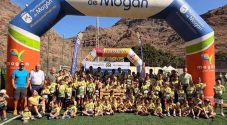 Acebuches Trail Kids toma el relevo de la «Carrera del Pueblo» con un centenar de menores